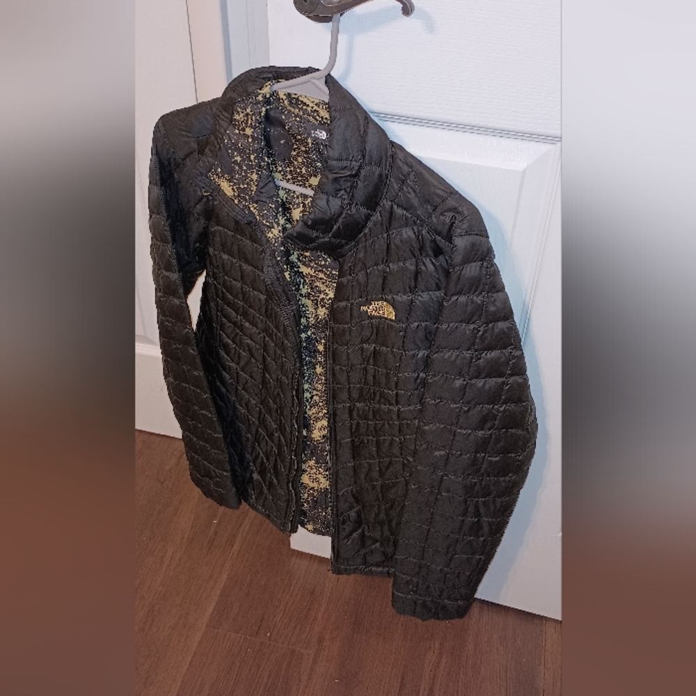 The north face thermoball puffer